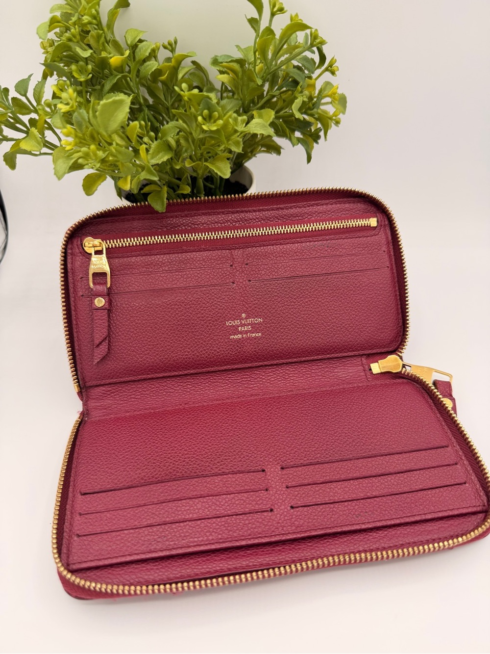 Louis Vuitton Empreinte Long Zip Organizer Wallet - Picture 6 of 9